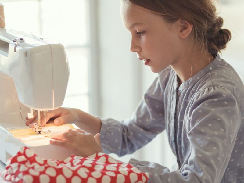 au-fil-de-la-marne-cours-de-couture-enfants-tous-niveaux